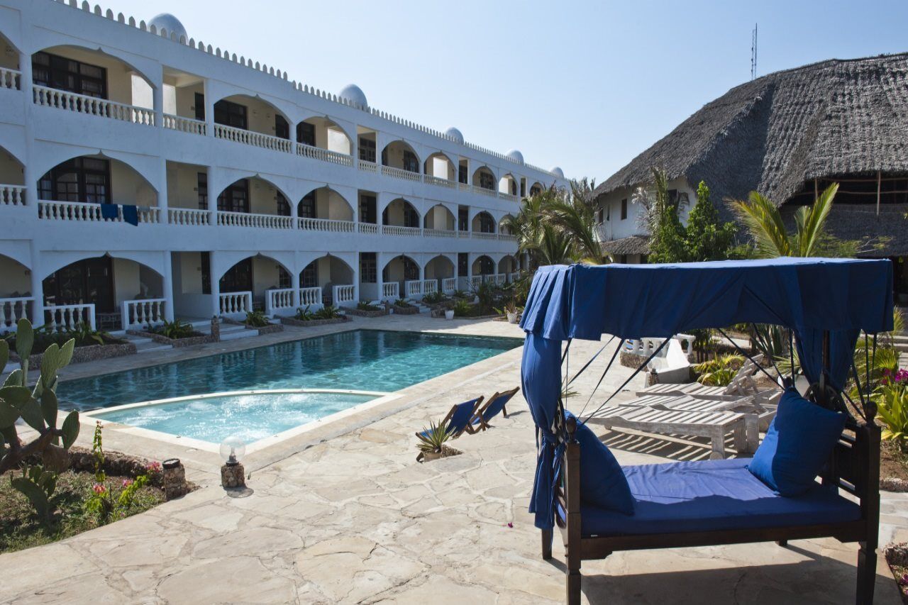 Jacaranda Beach Resort Ватаму Экстерьер фото