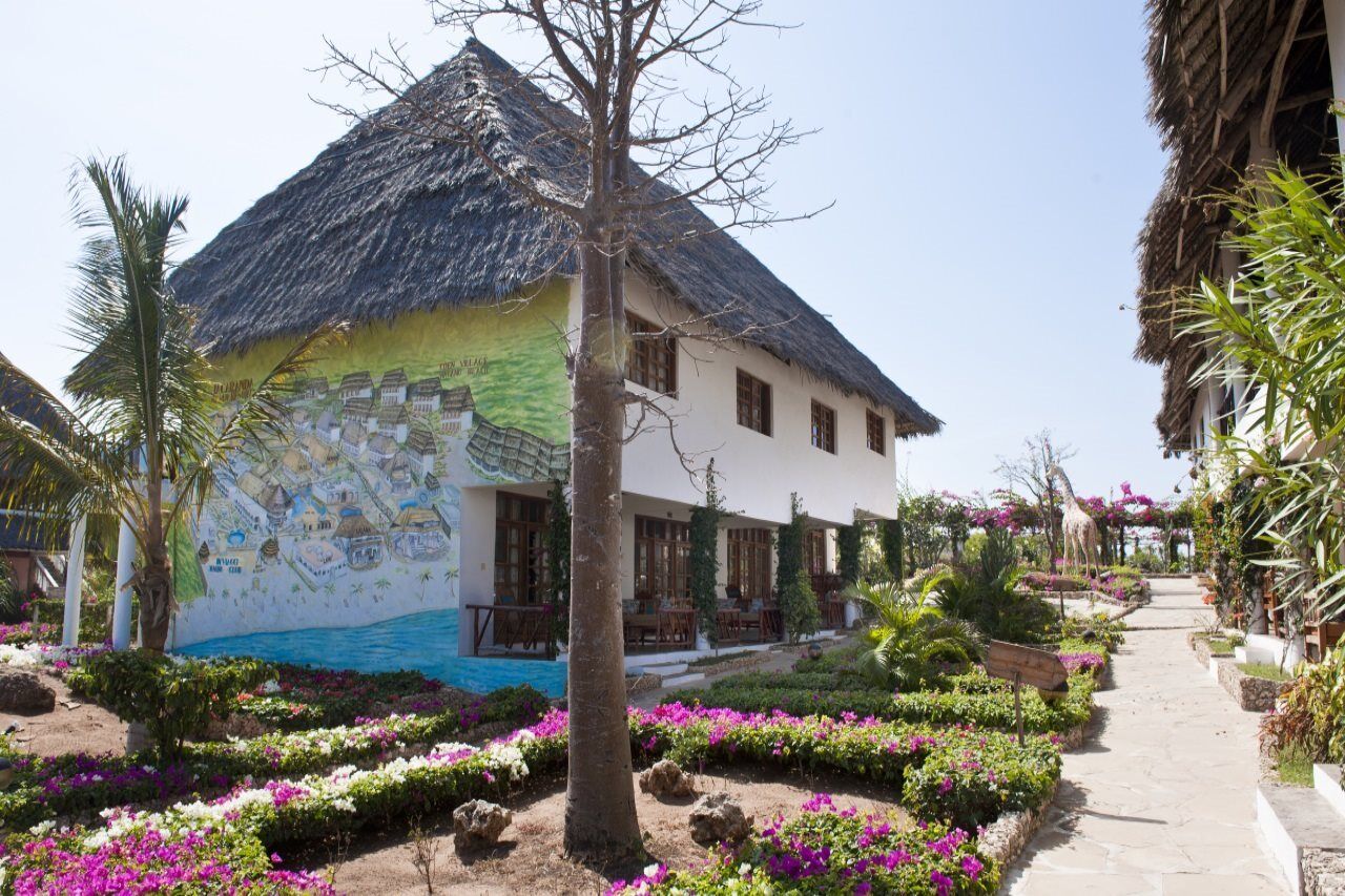 Jacaranda Beach Resort Ватаму Экстерьер фото