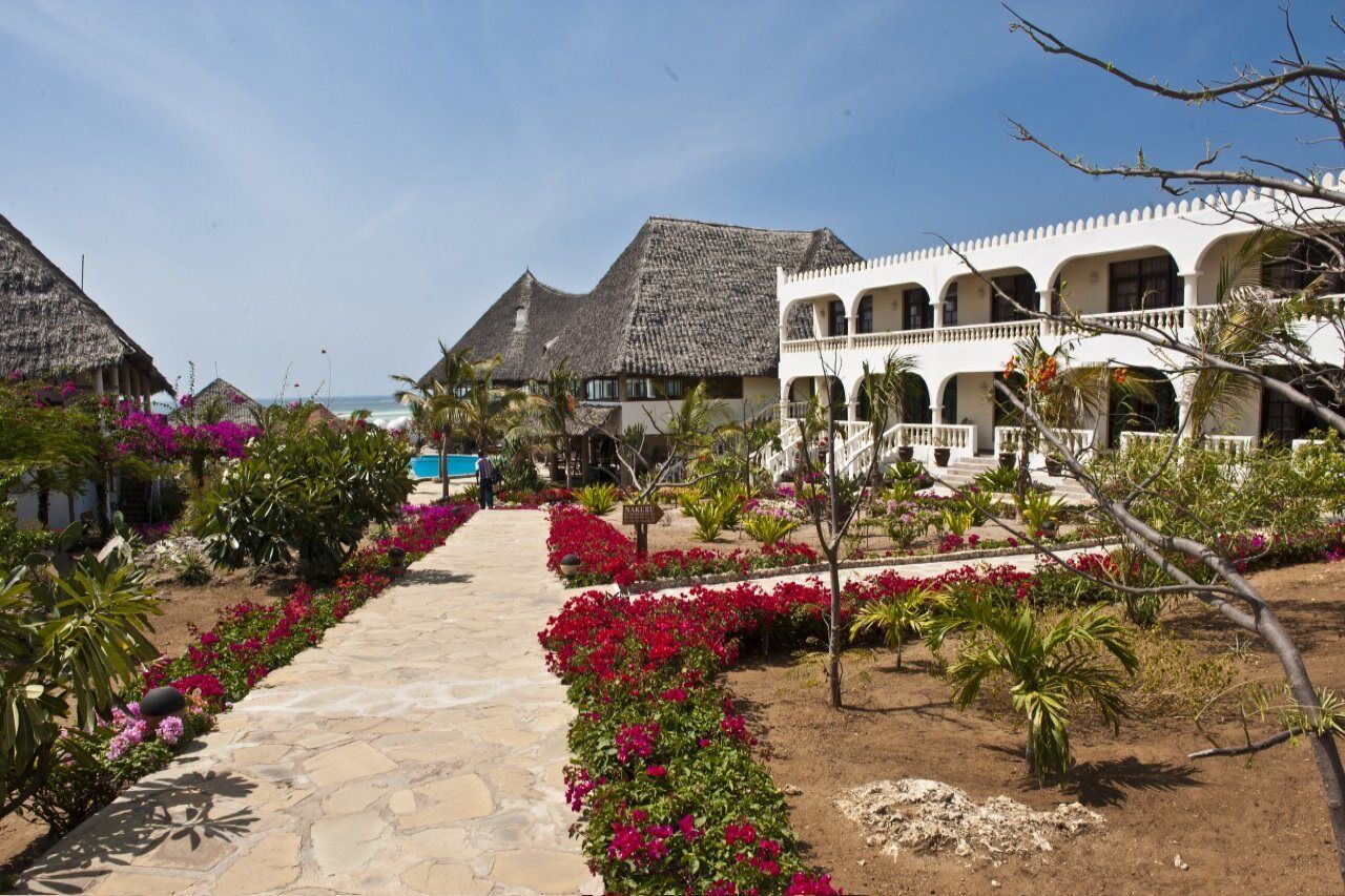 Jacaranda Beach Resort Ватаму Экстерьер фото